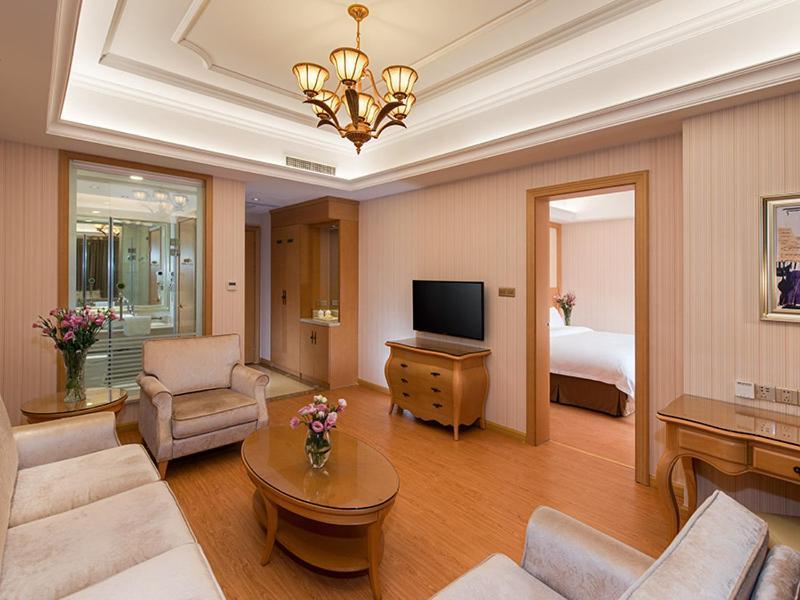 Vienna Hotel Foshan Nanhai Avenue Branch Zewnętrze zdjęcie